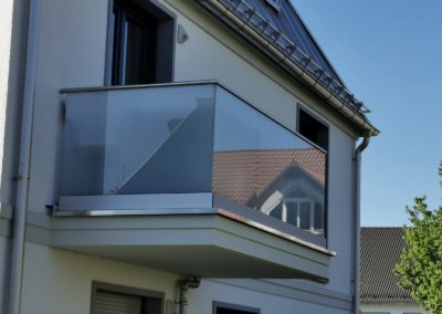 Treppen- und Balkonverglasungen14